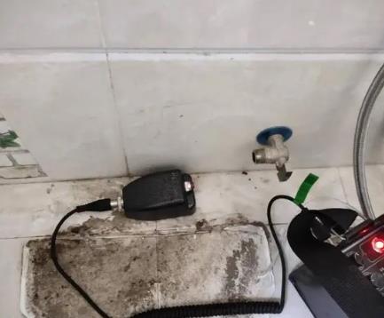 景泰屋顶漏水维修公司分享下卫生间漏水的危害及解决方法